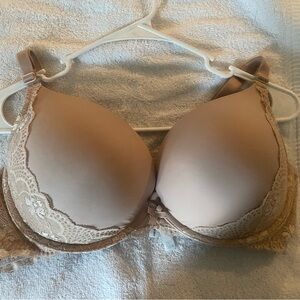 Torrid 42C- Back Smoothing Lace-Trim Bra in Nude